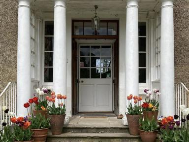 Entrance.jpg